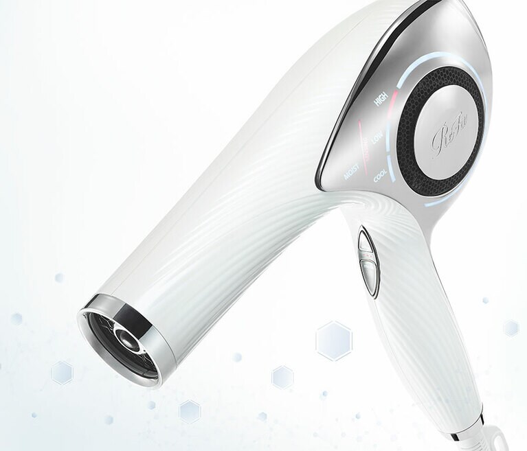 「ReFa BEAUTECH DRYER(リファ ビューテック ドライヤー)」 33,000円