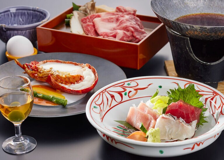 ホテル浦島［和歌山／南紀勝浦温泉］ハーフバイキングイメージ。