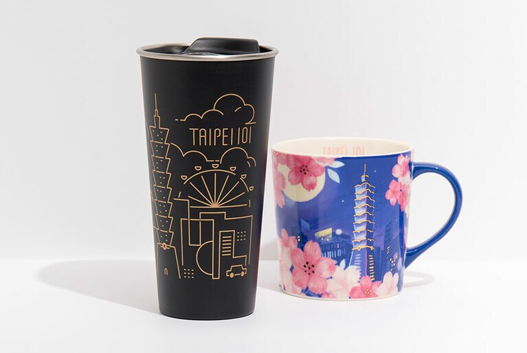 左から、タンブラー 1,100元、マグカップ 580元。101典藏店で購入。