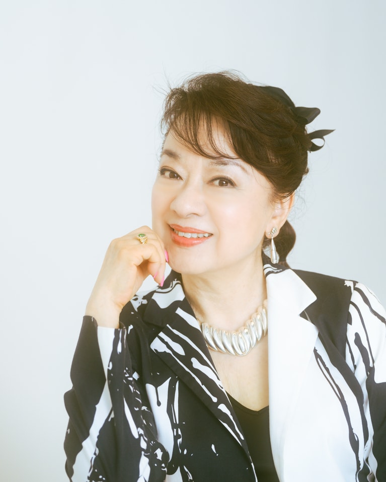 ジュディ・オングさん。