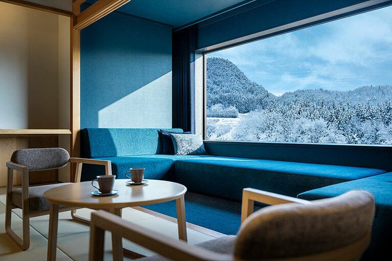 渓谷の木々が真っ白に染まる冬の雪景色も楽しみ。