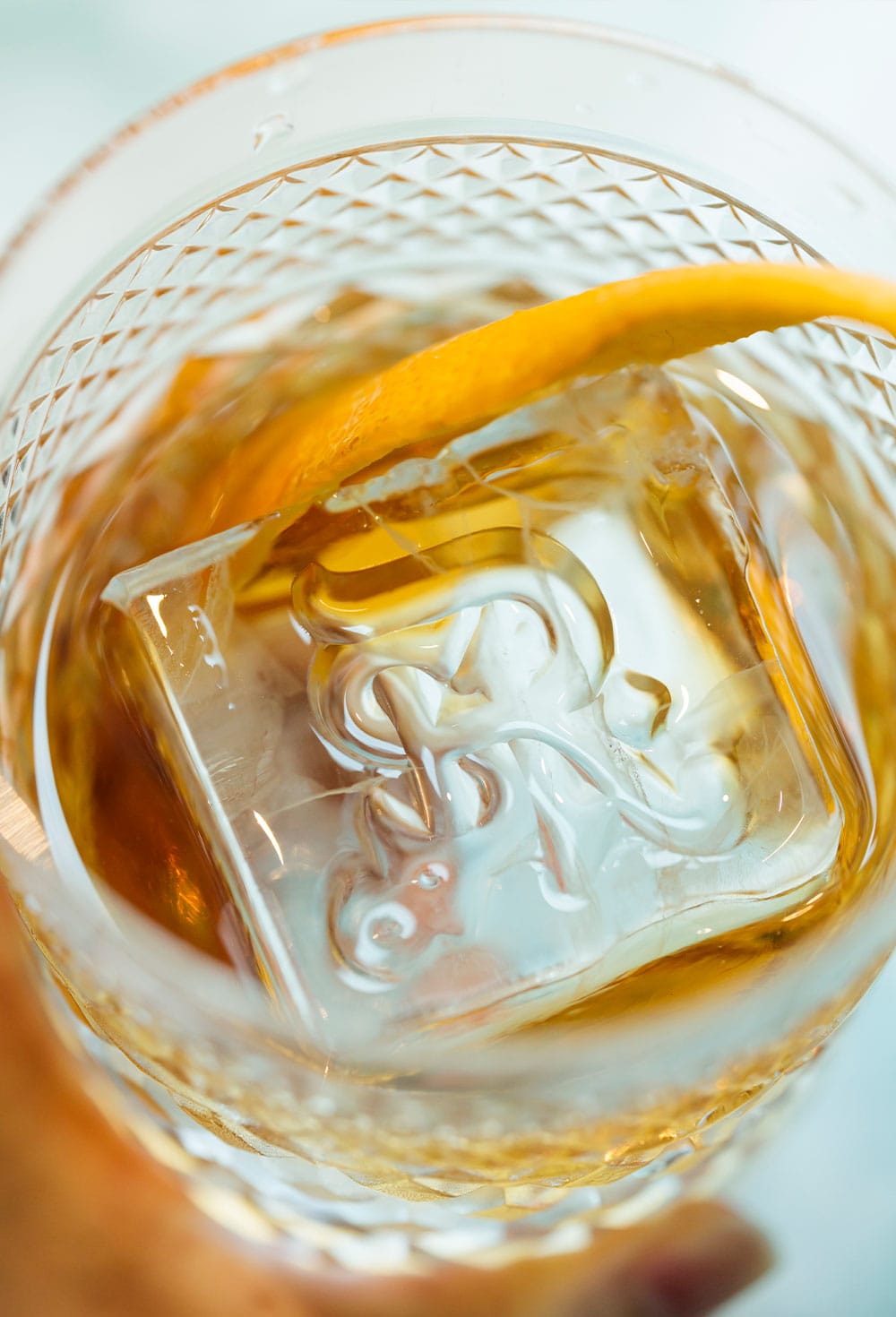 グラスに入った氷にもセントレジスのロゴが。