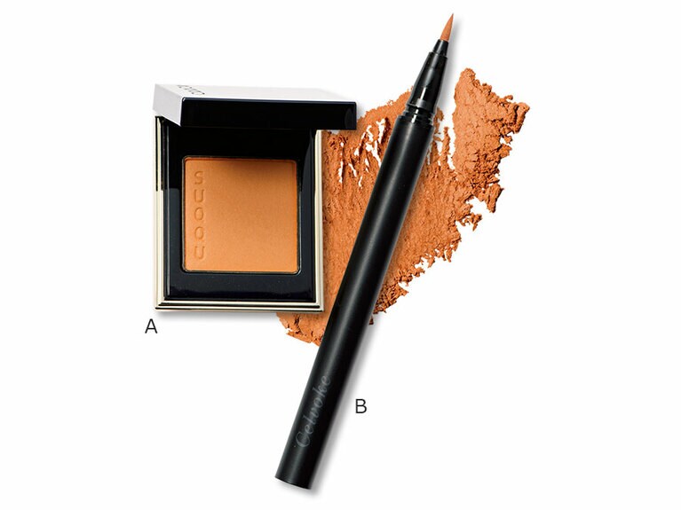 A 明るく鮮やかな発色のオレンジイエロー。つるんとした透明感のある仕上がりに。トーン タッチ アイズ 16 3,700円／SUQQU、B セミマットな発色で、アイカラーの上に重ねても浮かずに主張するオレンジ。シュアネス アイライナーリキッド M EX02 2,800円／セルヴォーク(限定発売中)