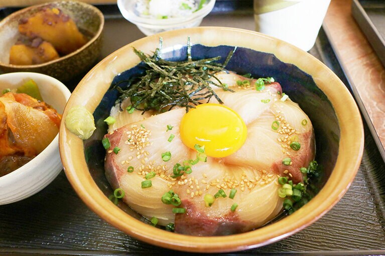 【香川県】オリーブハマチ。