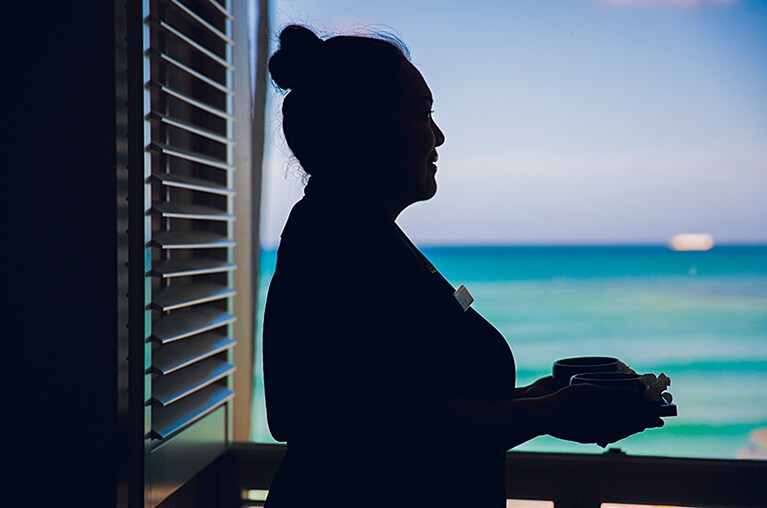 「モアナ ラニ スパ」のモアナ・エスケープ・パッケージ25分 95ドル～。日本出発前に予約を。