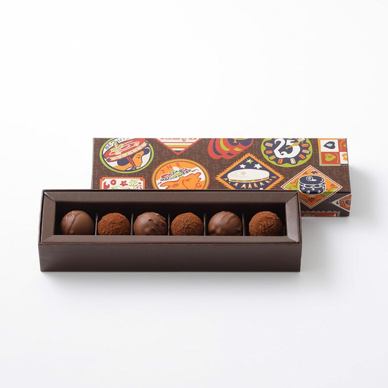 「トリュフ アソリュティマン」2,700円。アンフィニマン カラメル、アンフィニマン プラリネノワゼット 各3個入り。