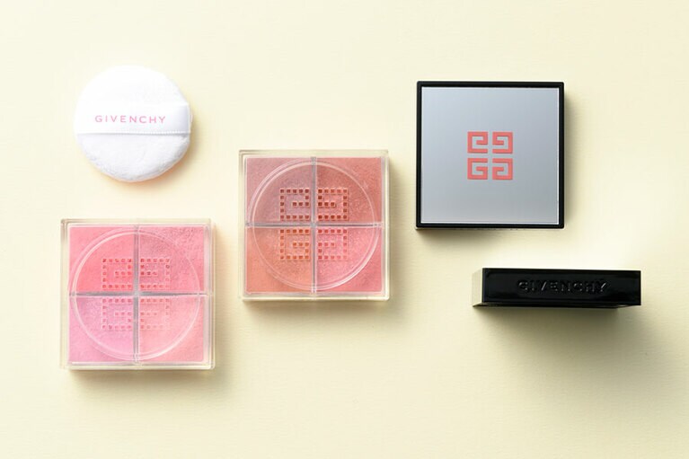 プリズム･リーブル･ブラッシュ 右から：04 シエナ･オーガンザ、02 ローズ･タフタ 各1.5g×4 各6,600円／パルファム ジバンシイ[LVMHフレグランスブランズ](2021年6月4日[金]発売)