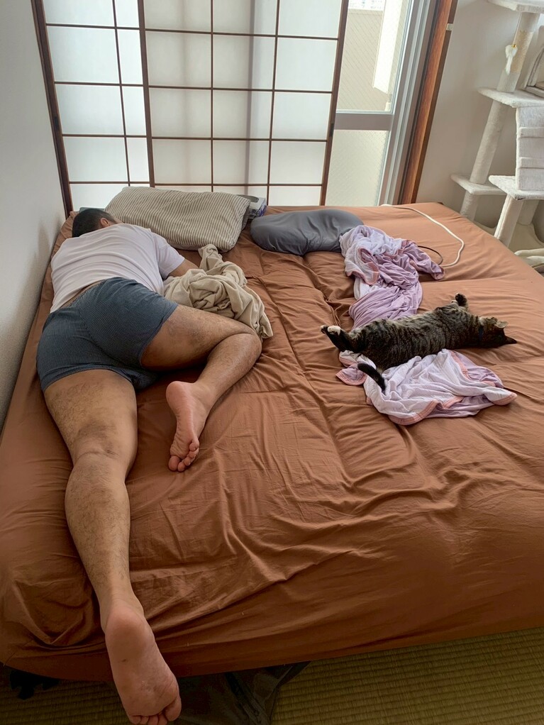 きしたかの・高野さんと愛猫・ごま吉。