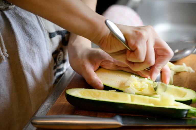 肉だねの入る部分です。