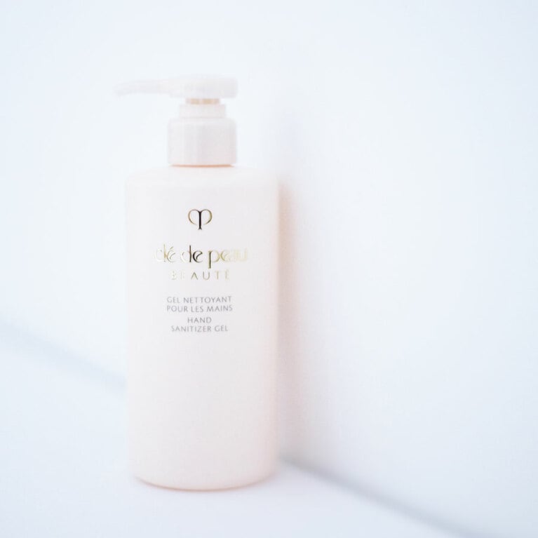 ジェルネトワイアンプールレマン［医薬部外品］300mL 3,300円／クレ・ド・ポー ボーテ