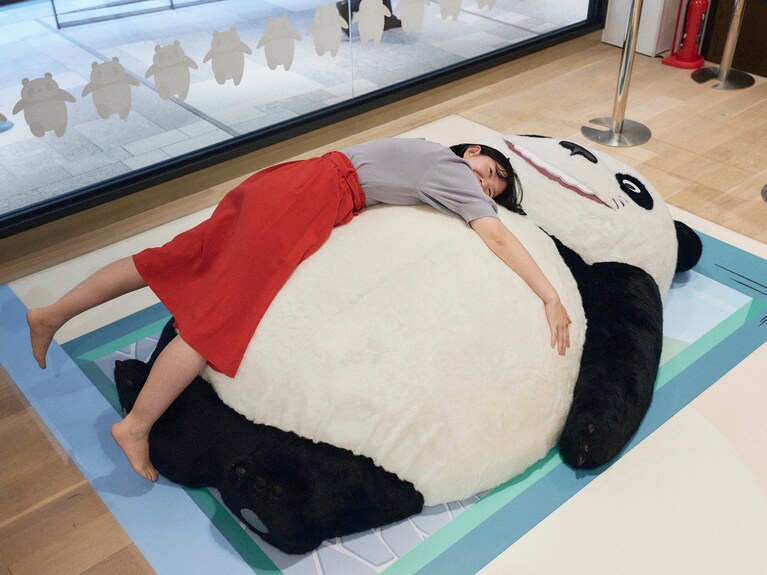 靴は脱いで撮影。