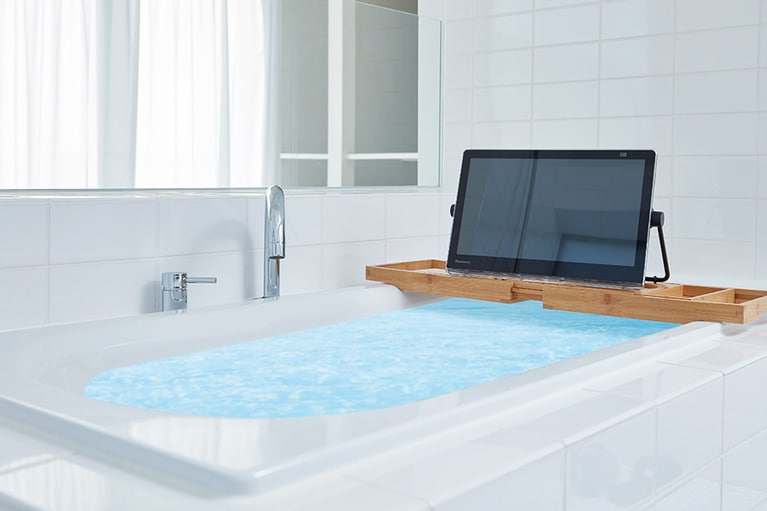 リアルタイムのテレビ番組、録画、ネット動画、DVD、ブルーレイ。そのとき観たいコンテンツを選べるから、時間を有意義に使える。