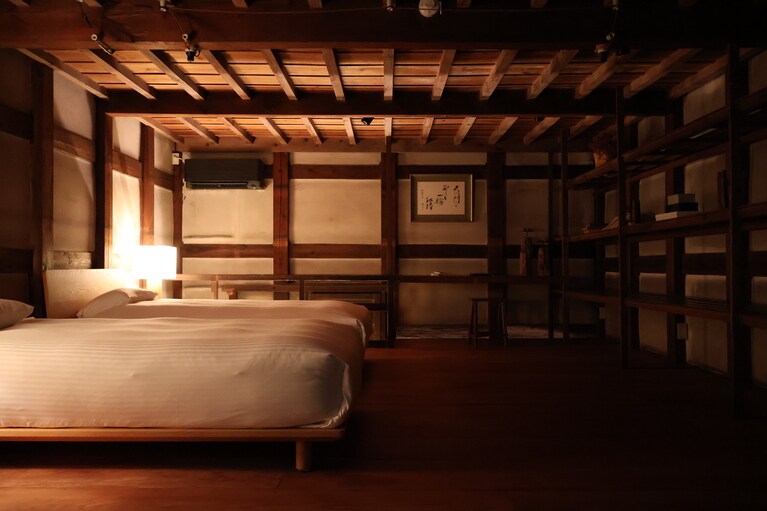 2階にも、ベッドが用意されている。（筆者撮影）