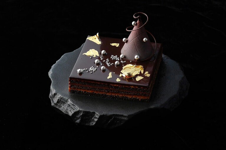 「CHRISTMAS OPERA（クリスマス・オペラ）」（限定50個）8,640円。11cm×11cm。