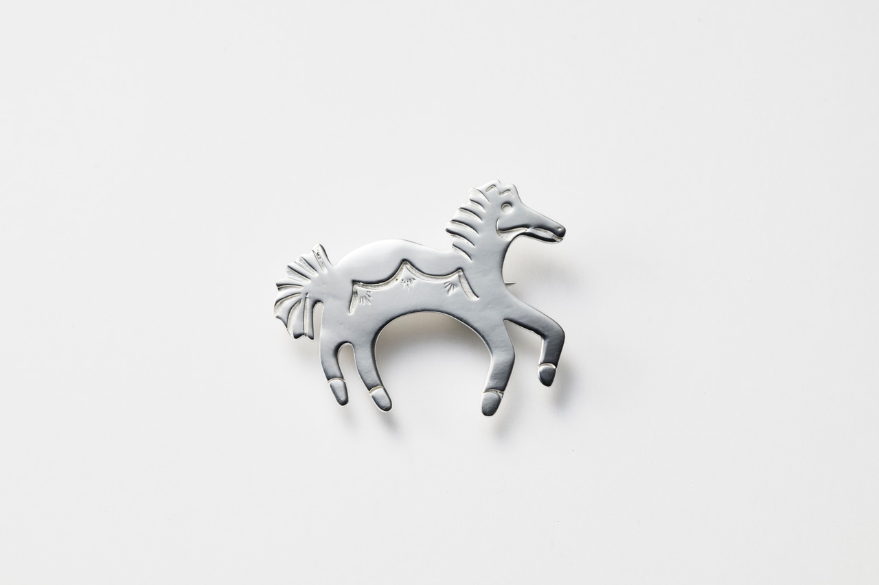 Horse Broach 9,900円／ADRAR