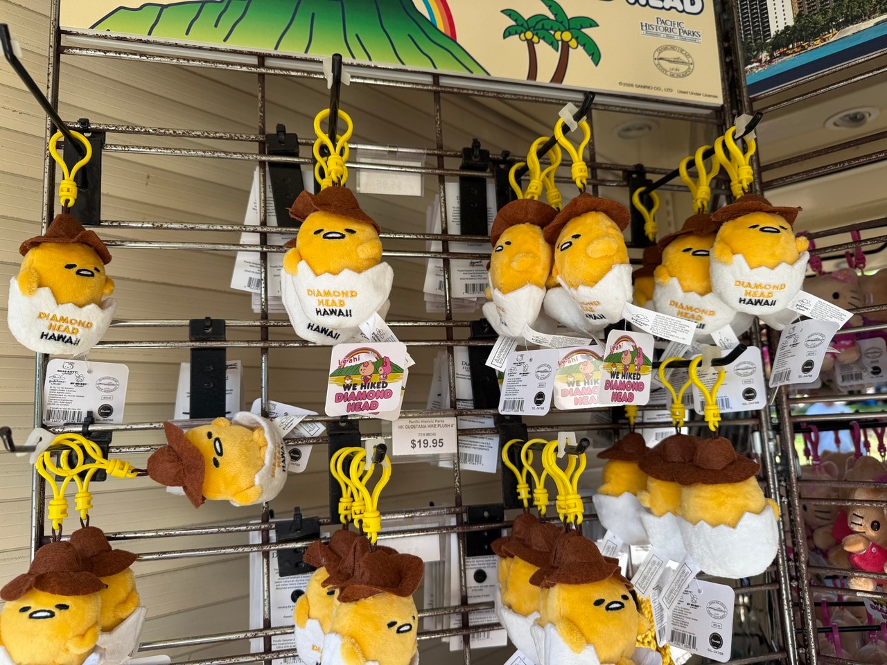 ダイヤモンドヘッド限定ぐでたまも19.95ドル。