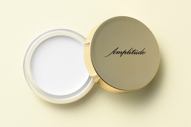 Amplitude コンスピキュアス クリーミーハイライト 01 シルバー 4,400円／アンプリチュード