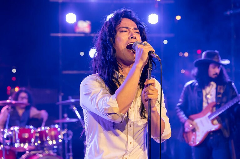 映画『ミラクルシティコザ』より。