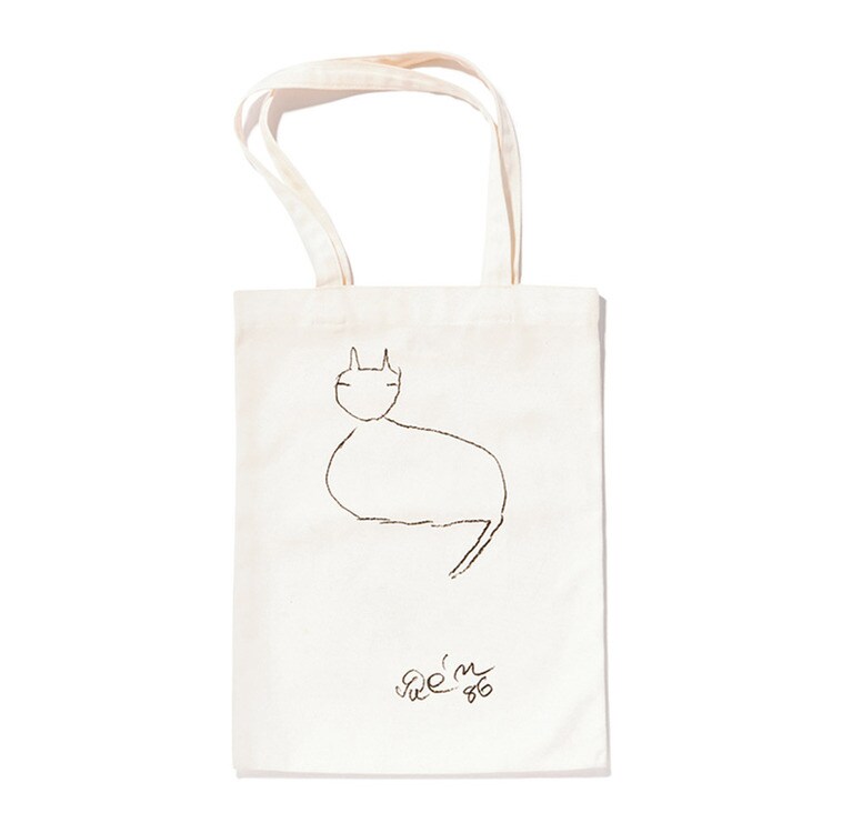 丸亀市猪熊弦一郎現代美術館のいのくまさんのノートバッグ 2,400円。