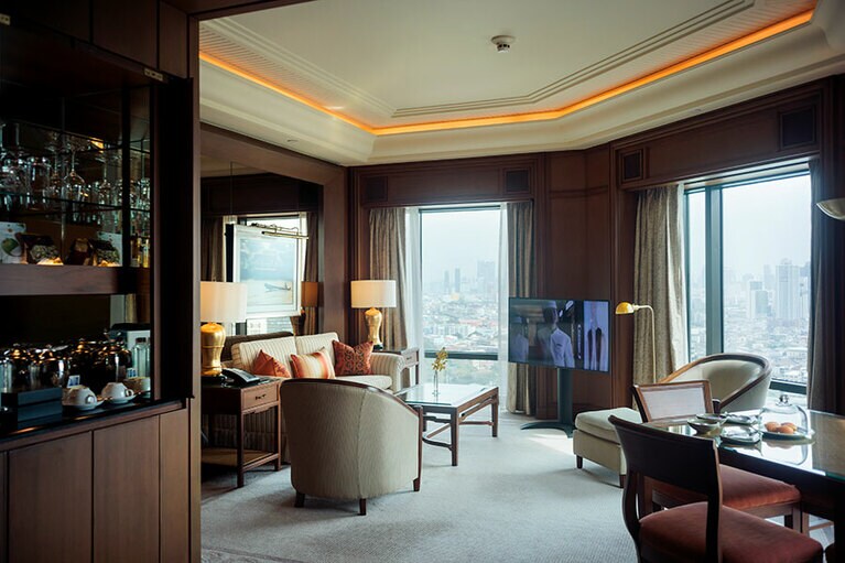 優雅な空間に独自の最新技術を取り入れた客室。