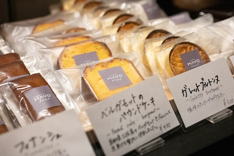 焼き菓子もこちらで。