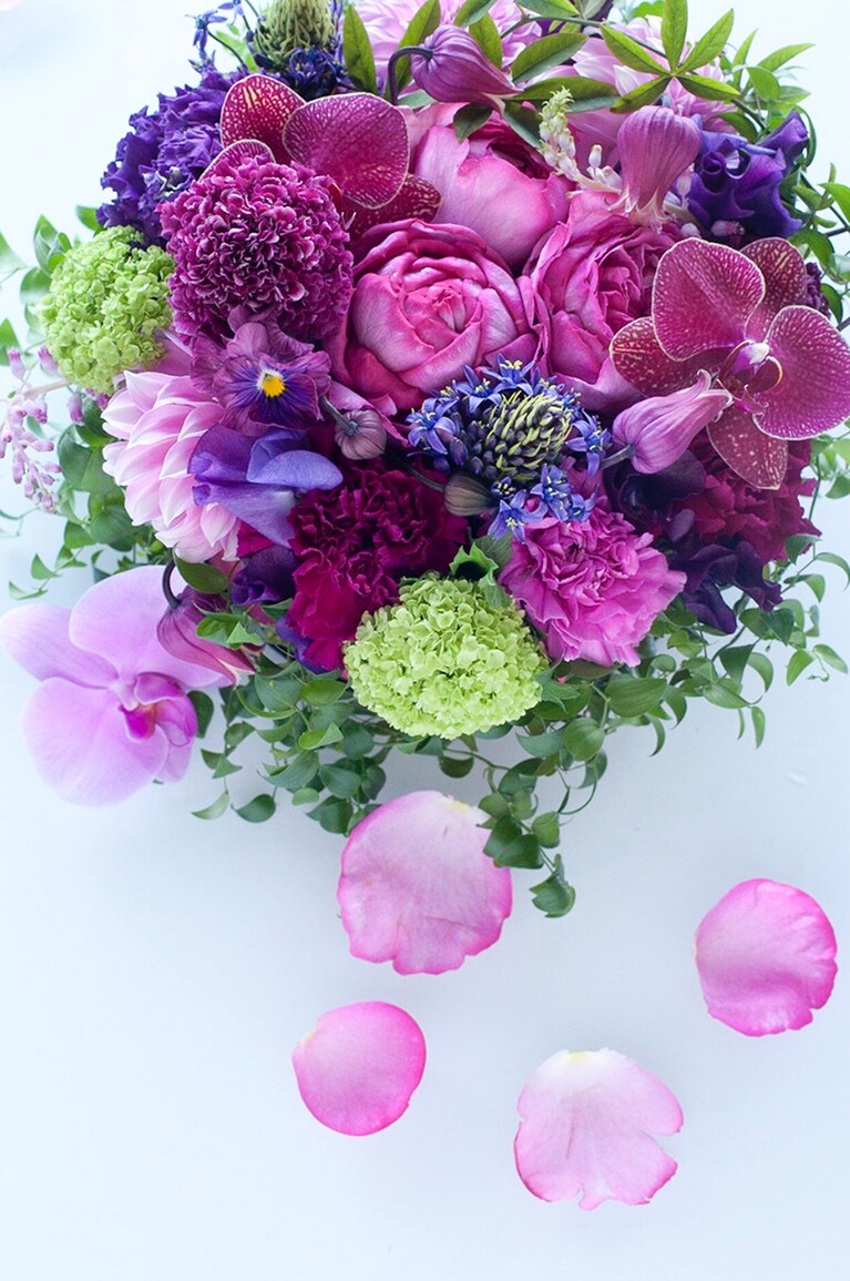 ロースタイル Thanks Mother's day アレンジメント2023 ゴージャステイスト11,000円。