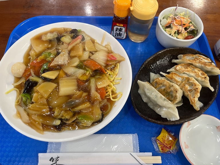 カーニバルヒルズの館内食堂「食彩工房 レストラン さわ」。