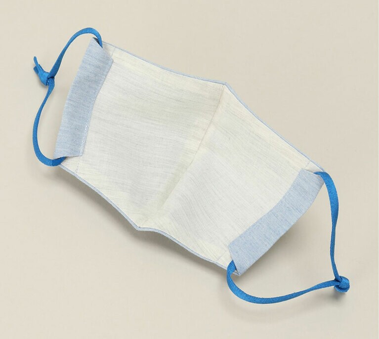 【BONUM(ボナム)】オーガニックコットンマスク ブルーの肌面。