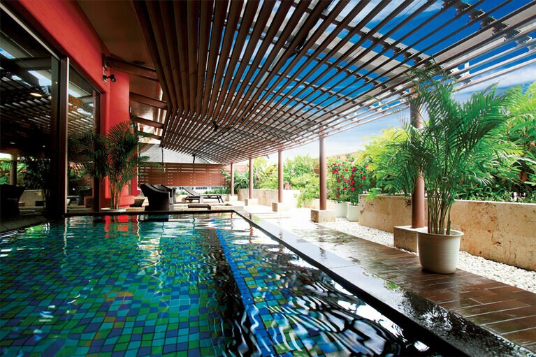 【ロワジール スパタワー 那覇】