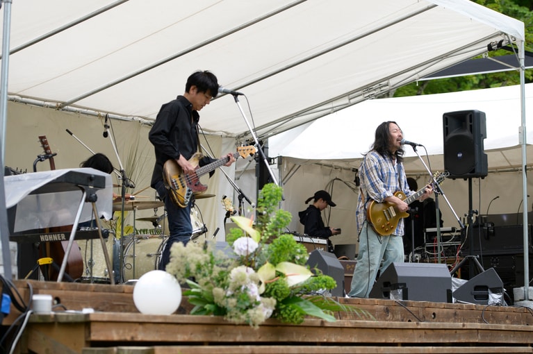 1日目、トップバッターだったサニーデイ・サービス。