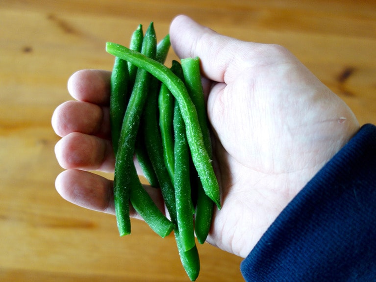 使用したインゲンは冷凍野菜なんですよ。今は食感もずいぶんよくなって、質も上がりました。