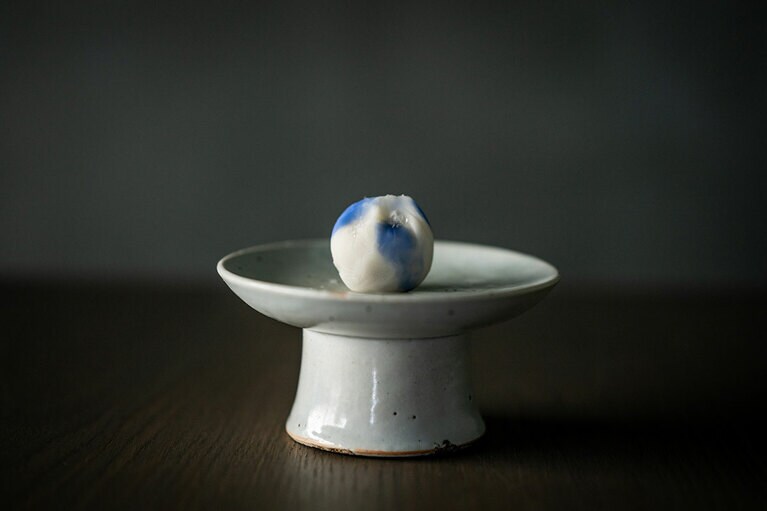 和洋のお菓子を楽しめる。