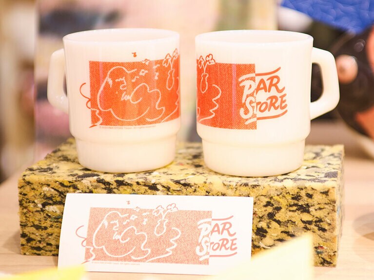 オリジナルマグカップ。590元。／PAR STORE（パーストア）