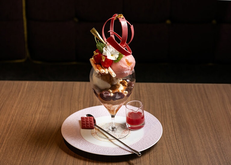 「さくらんぼ」は2024年6月8日頃まで提供予定。3,168円。