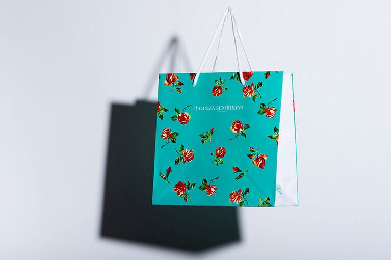 銀座千疋屋のショッパー。