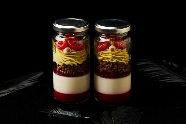 ピスタチオルージュ ハロウィンスタイル 各734円。