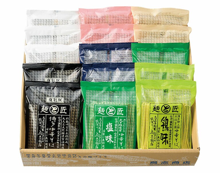 博多中華そばシリーズ15食詰め合わせ〈豚骨3袋、しょうゆ、味噌、久留米、復刻版、塩味、鶏味 各2袋〉4,050円／鳥志商店。