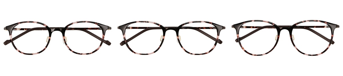 ピンクデミ。写真左から、ジャストフィット、レギュラーフィット、ワイドフィット。