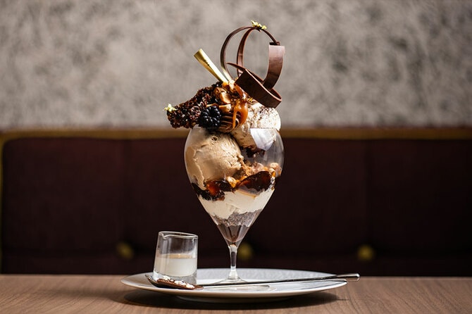 「バリスタ」は7月8日頃まで提供予定。2,860円。