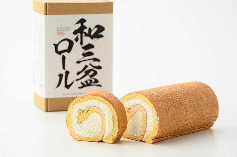 和三盆ロール 980円。