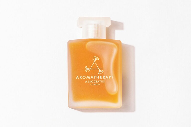 ディープリラックス バスアンドシャワーオイル 55mL 7,800円／アロマセラピー アソシエイツ