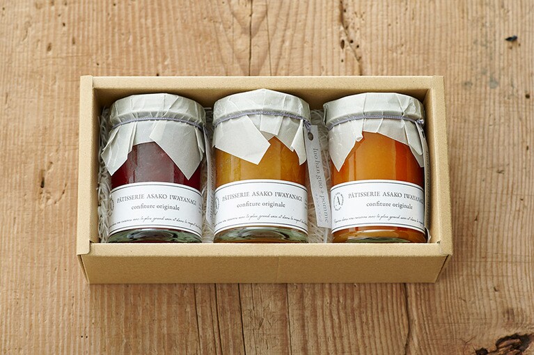 こういうの、お見舞いにもらったら嬉しいなぁ。コンフィチュール各1,200円。
