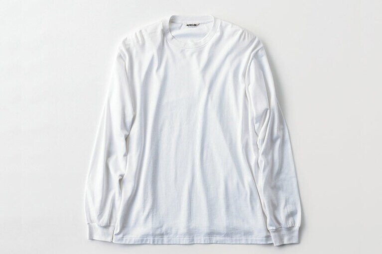 オーラリー「 LONG SLEEVE T-SHIRT」 13,000円。