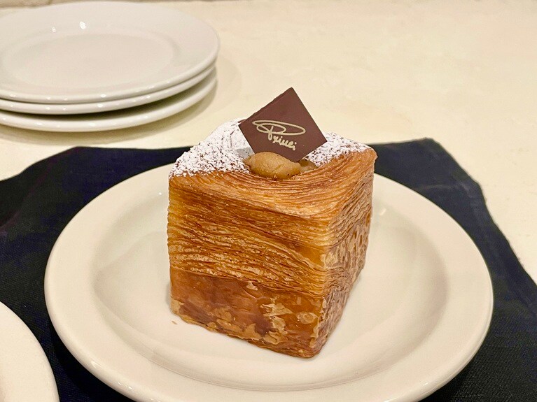 アールグレイの優雅な香りがこのコルネッティの魅力。