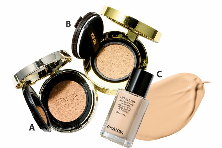 A：プレステージ ル クッション タン ドゥ ローズ SPF50・PA+++ 全4色 12,500円(セット価格)／パルファン・クリスチャン・ディオール B：シェイド アンド イルミネイト ファンデーション SPF45 ソフト ラディアンス クッション コンパクト SPF45・PA+++ 全8色 10,100円(セット価格)／トム フォード ビューティ C：レ ベージュ タン ベル ミン イドゥラタン SPF25・PA++ 全8色 30mL 7,000円／シャネル