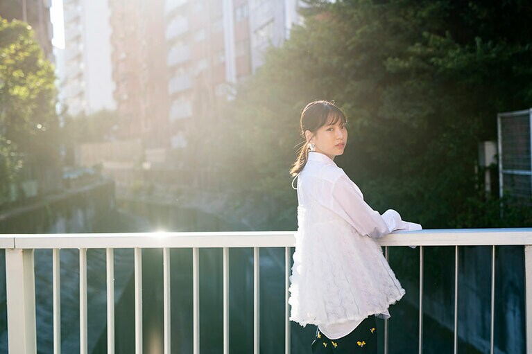 「いつかバラエティー番組にも出てみたい」と中井友望さん／撮影 文藝春秋