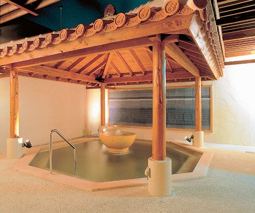 【ザ・ビーチタワー沖縄】