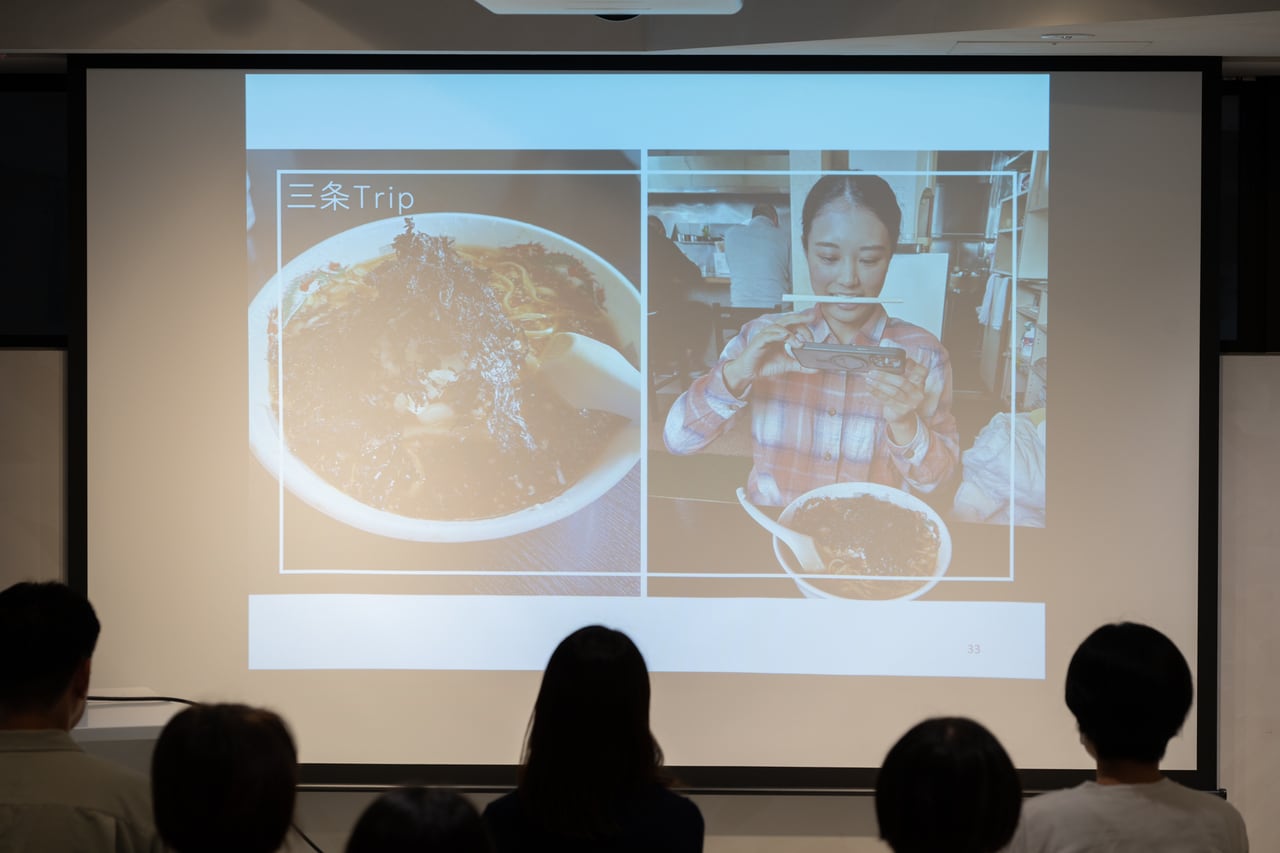 三条の背脂ラーメンを食すかほさん。