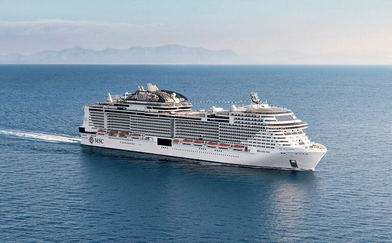 《このあと、客室や料理、船内の写真が多数続きます》旅番組と通販番組を組み合わせて「クルーズ旅」を売る試みも好調だ。写真はジャパネットツーリズムの主軸ツアーで使用される「MSCベリッシマ」（写真提供＝ジャパネットホールディングス）