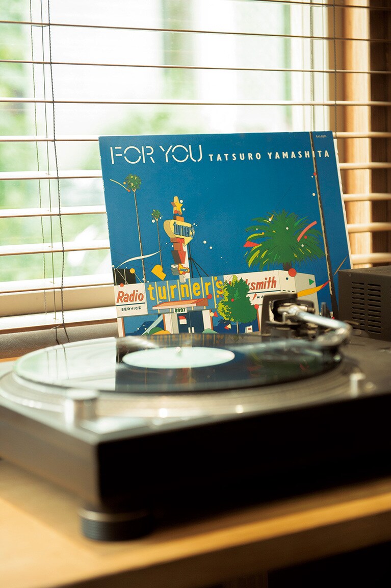 店内には2台の試聴機がある。